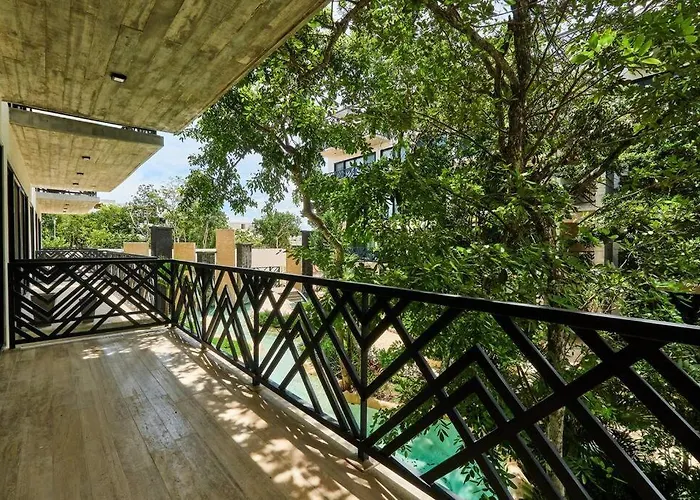 Apartamento Escape - Stylish Pool, Gym & Parking *